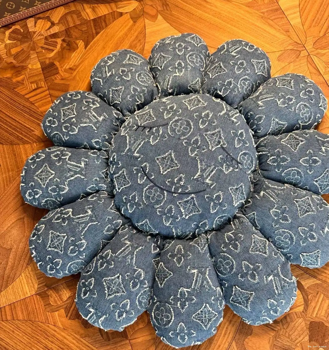 LV CUSTOM PLUSH FLOWER MURAKAMI 0704